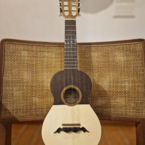 Cavaquinho Artimúsica Boca Redonda 6 cordas CV20C